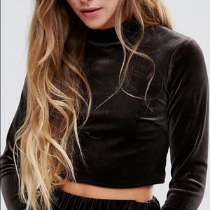Glamorous Velvet Turtleneck Crop